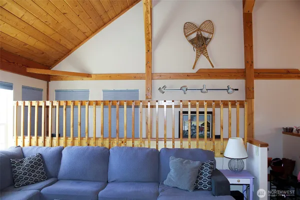 $500,000 | 299 Vulcan Mountain Road, Curlew, WA 99118