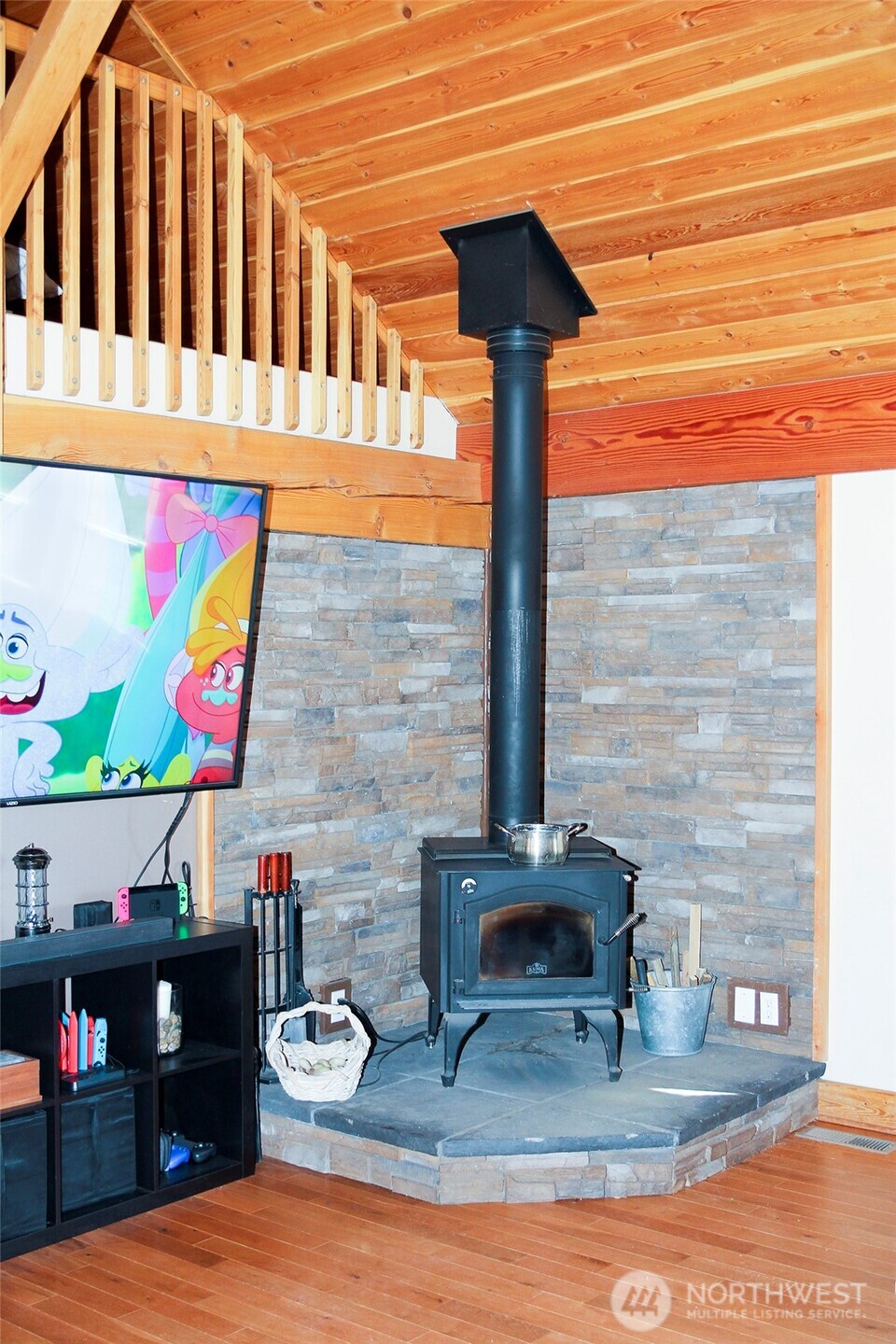 299 Vulcan Mountain Road Curlew, WA 99118 - Photo 9 of 40