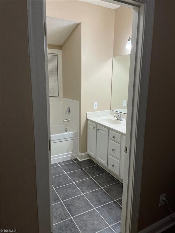 204 Rudder Lane Sneads Ferry, NC 28460 - Photo 20 of 44 Bath