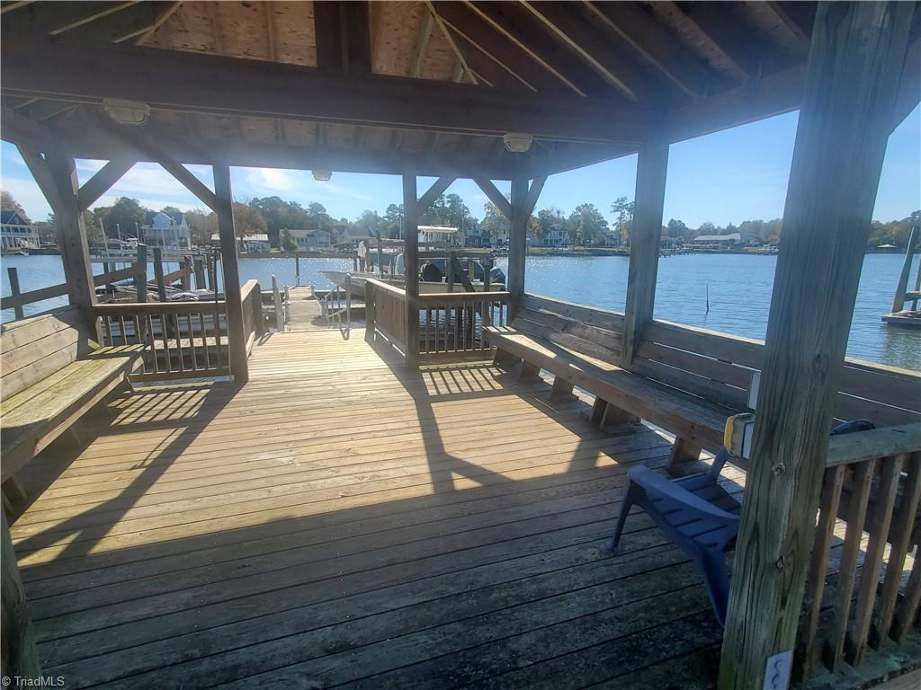 204 Rudder Lane Sneads Ferry, NC 28460 - Photo 32 of 44 Sitting area at Boat Dock