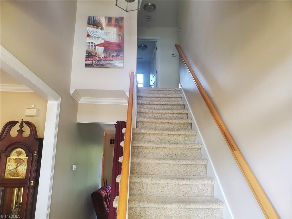 204 Rudder Lane Sneads Ferry, NC 28460 - Photo 4 of 39 Entry