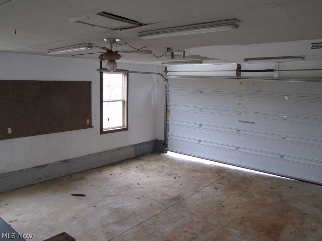 7730 Kennard Road Lodi, OH 44254 - Photo 11 of 15 side load garage