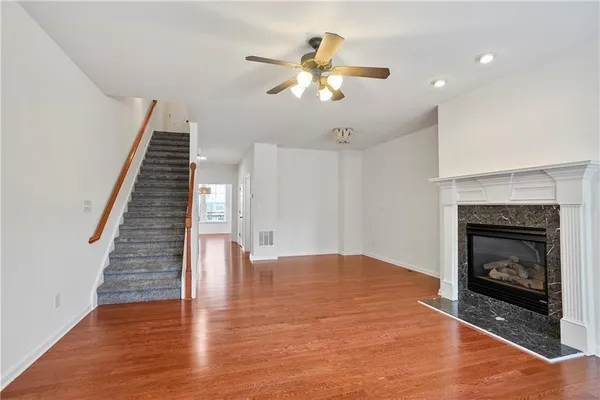 $2,500 | 4398 Village Field Place, Suwanee, GA 30024