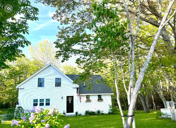 $399,000 | 36 Greenlaw District Road, Deer Isle, ME 04627