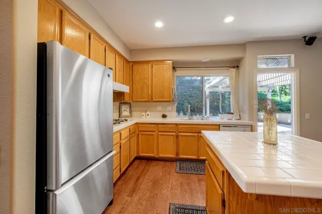 $1,699,000 | 12244 Arucauna Way, San Diego, CA 92129