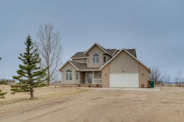 $625,000 | 10801 72nd Street South, Horace, ND 58047