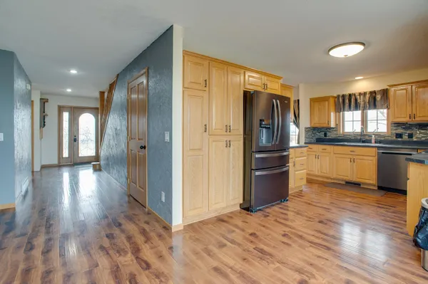 $625,000 | 10801 72nd Street South, Horace, ND 58047