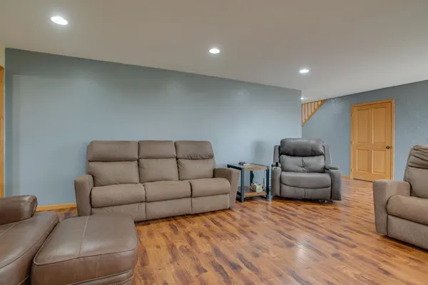 $625,000 | 10801 72nd Street South, Horace, ND 58047