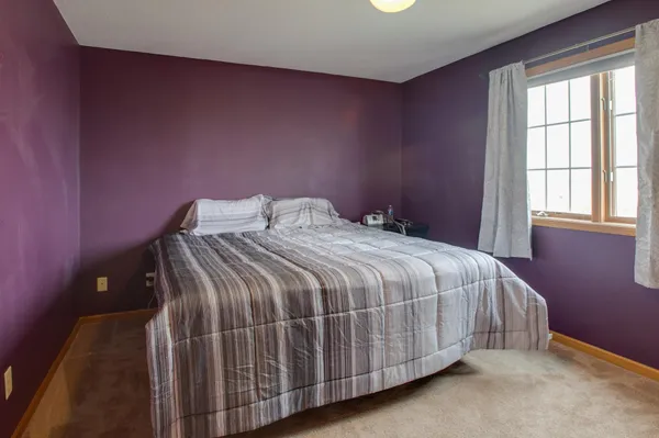 $625,000 | 10801 72nd Street South, Horace, ND 58047