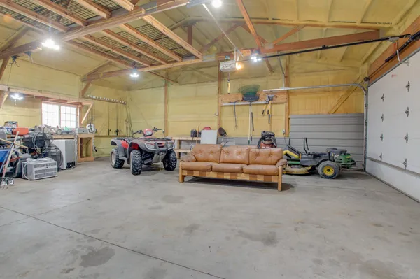 $625,000 | 10801 72nd Street South, Horace, ND 58047