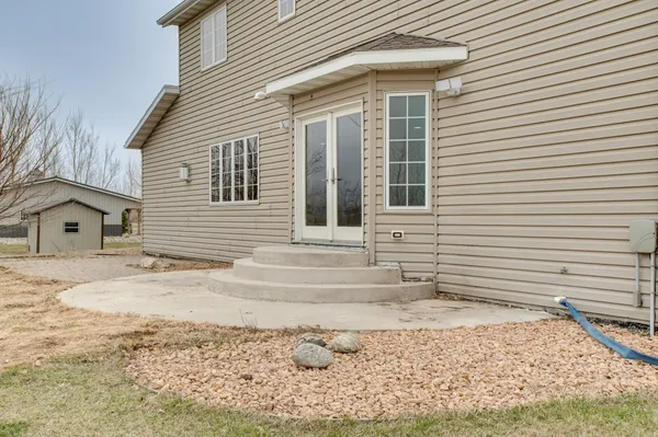 $625,000 | 10801 72nd Street South, Horace, ND 58047