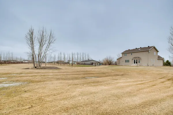 $625,000 | 10801 72nd Street South, Horace, ND 58047
