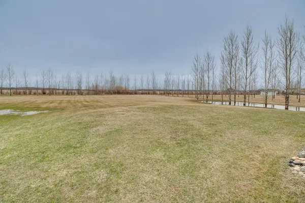 $625,000 | 10801 72nd Street South, Horace, ND 58047