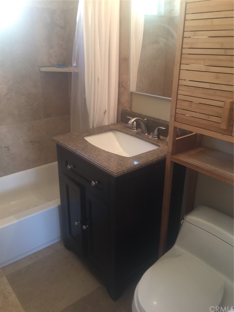 2308 Carnegie Lane, Unit B Redondo Beach, CA 90278 - Photo 17 of 18