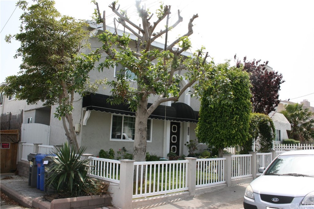 2308 Carnegie Lane, Unit B Redondo Beach, CA 90278 - Photo 3 of 18