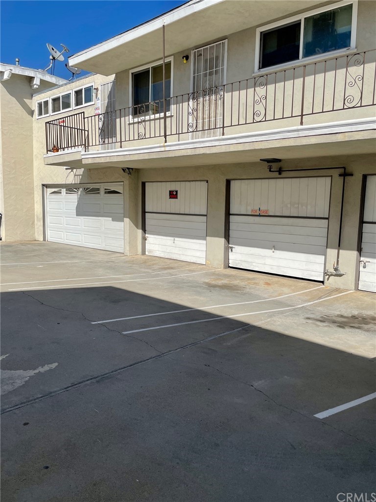 2308 Carnegie Lane, Unit B Redondo Beach, CA 90278 - Photo 8 of 18