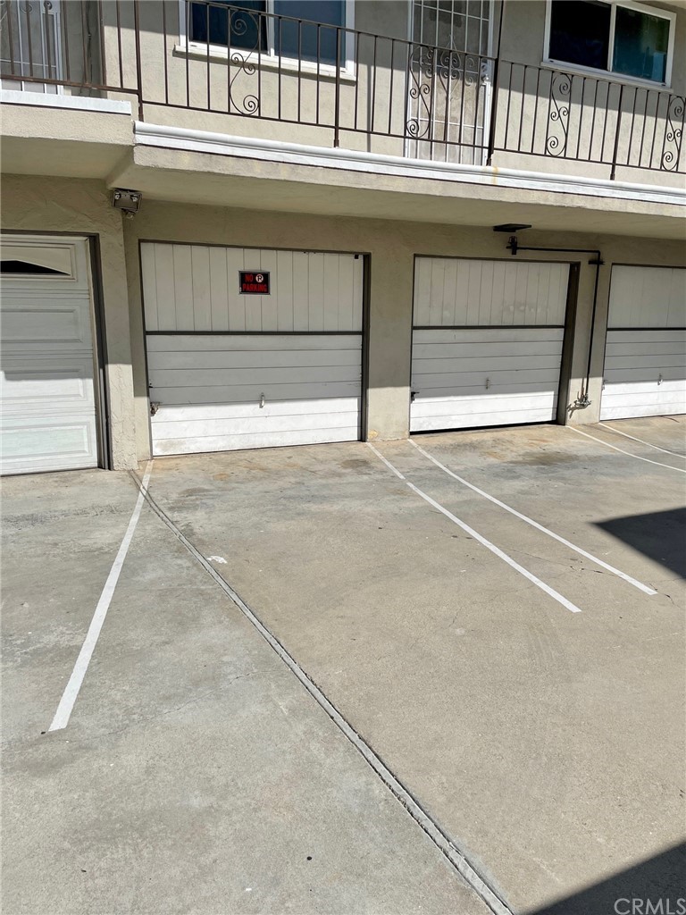 2308 Carnegie Lane, Unit B Redondo Beach, CA 90278 - Photo 9 of 18