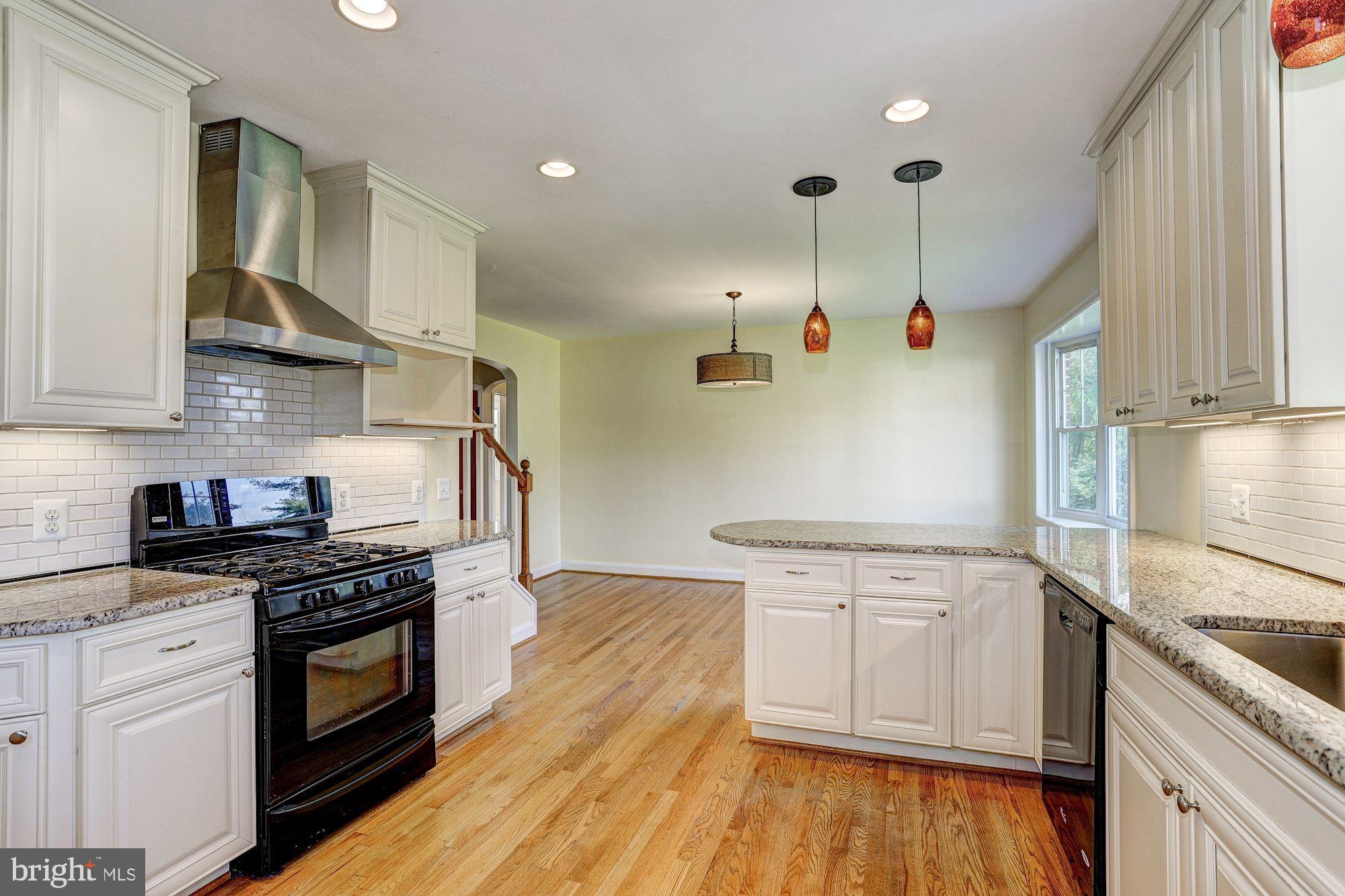 5522 Montgomery Road Ellicott City, MD 21043 - Photo 15 of 42 Kitchen