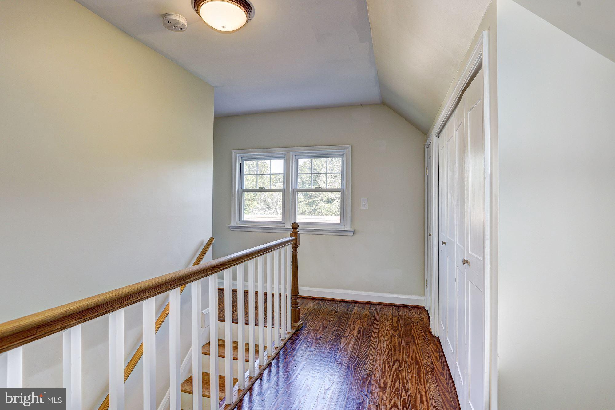 5522 Montgomery Road Ellicott City, MD 21043 - Photo 21 of 42 Upper Level