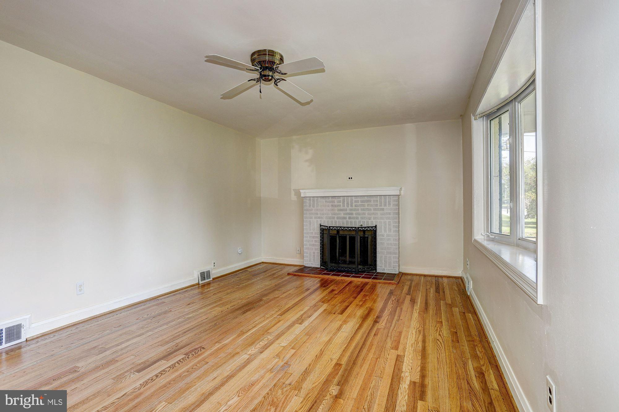 5522 Montgomery Road Ellicott City, MD 21043 - Photo 7 of 42 Living Room with Bay Window