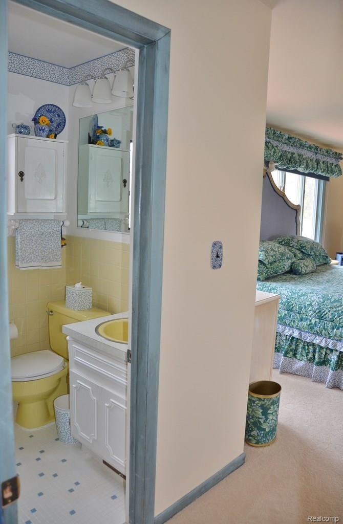 25457 Meridian Road Grosse Ile, MI 48138 - Photo 26 of 32 DSC_3751 (Copy).jpg
