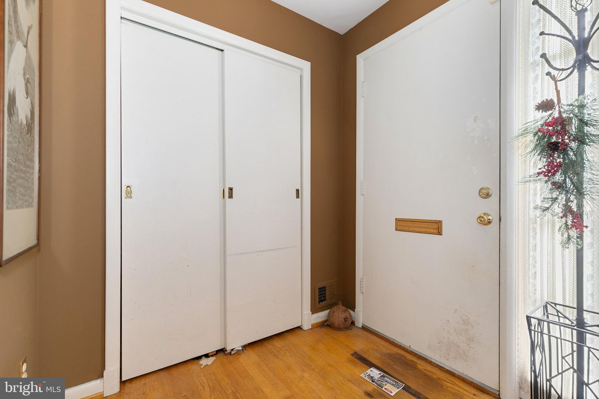 3116 Helsel Drive Silver Spring, MD 20906 - Photo 4 of 35