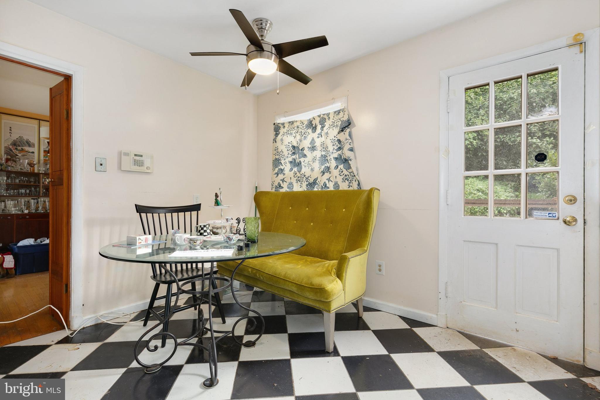 3116 Helsel Drive Silver Spring, MD 20906 - Photo 9 of 35