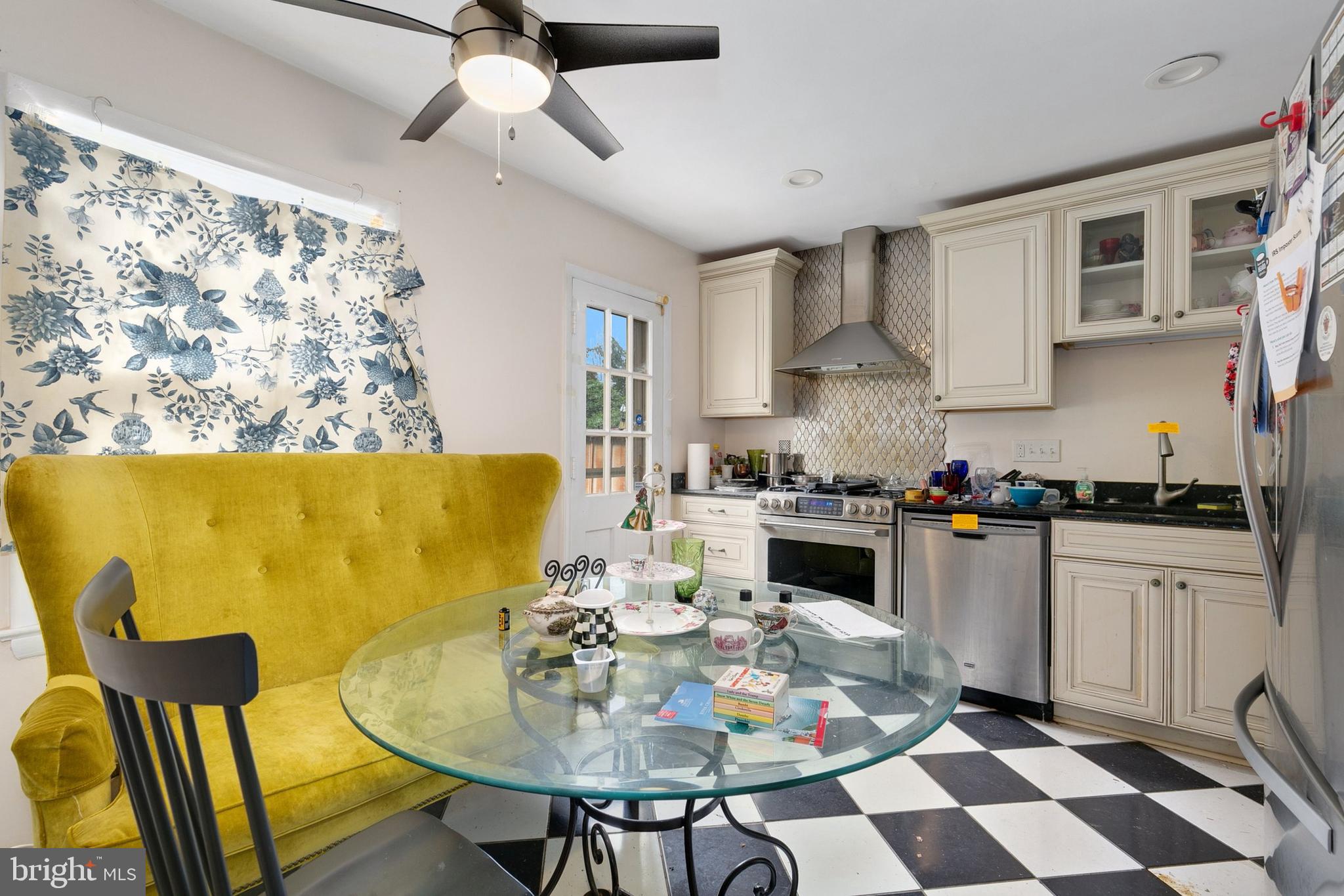 3116 Helsel Drive Silver Spring, MD 20906 - Photo 10 of 35