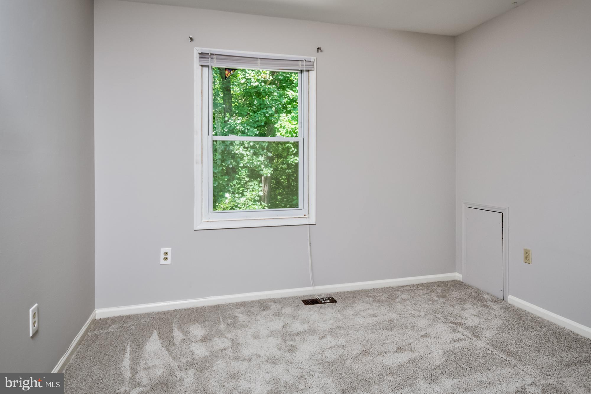 7264 Ridgeway Drive Manassas, VA 20112 - Photo 24 of 27 All New Carpet