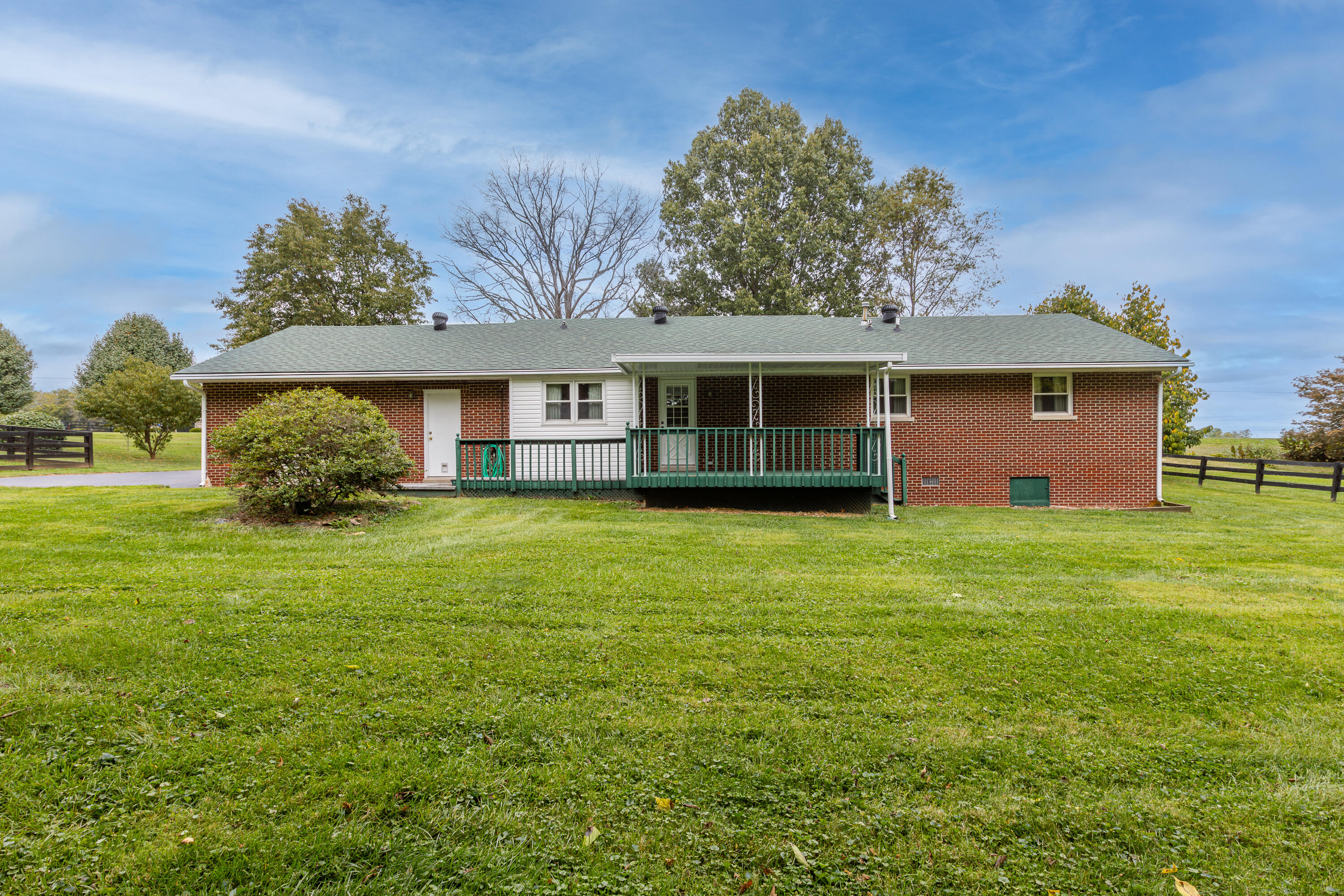 3290 Haley Road Lexington, KY 40516 - Photo 23 of 31 1-25