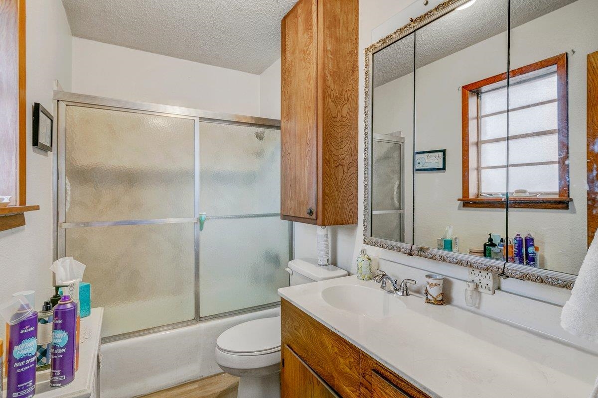 6831 Howe Street Groves, TX 77619 - Photo 15 of 34