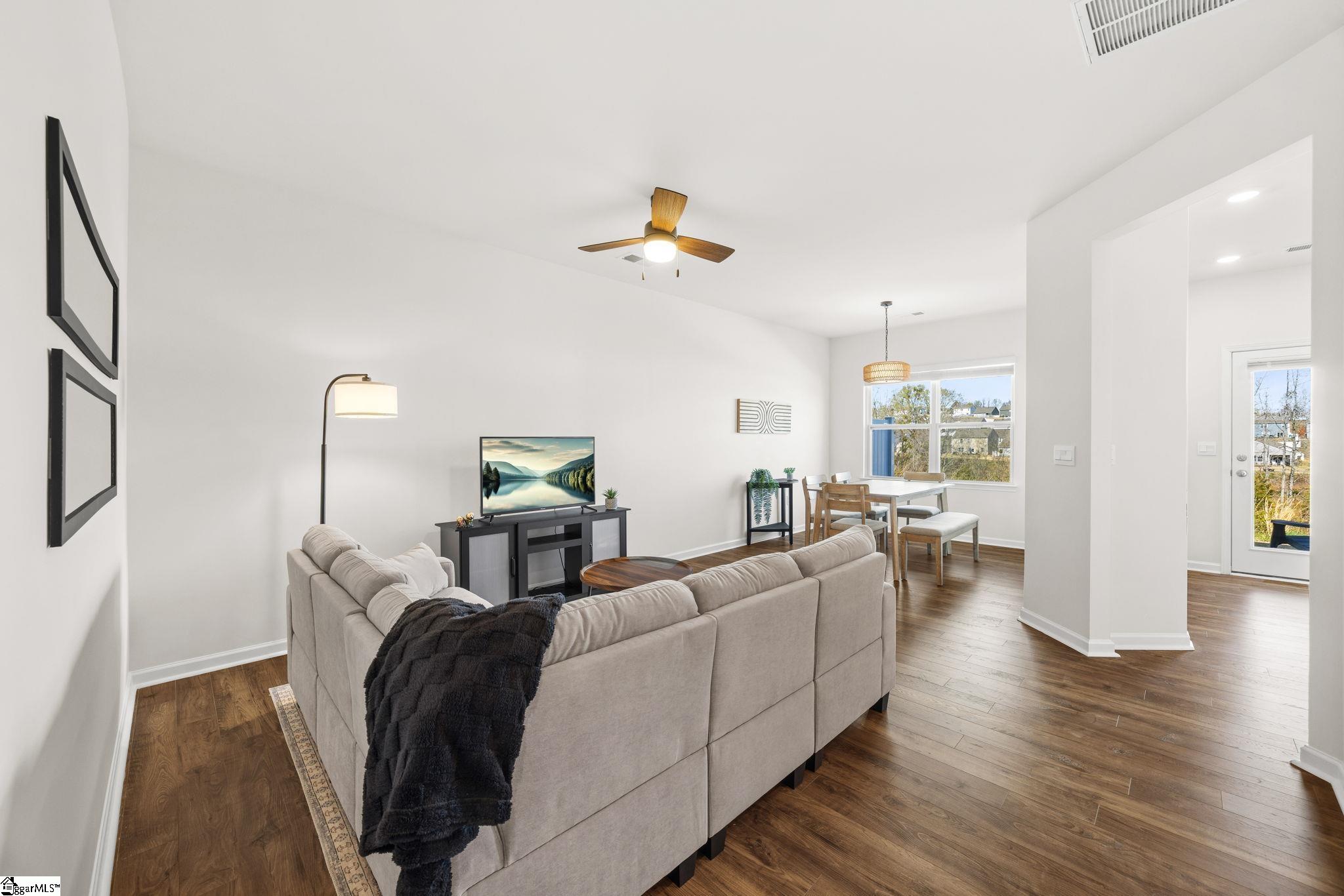 243 Sunriff Court Greer, SC 29651 - Photo 9 of 30