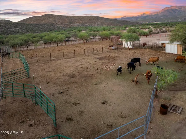 $960,000 | 440 West Cimmaron Lane, Benson, AZ 85602