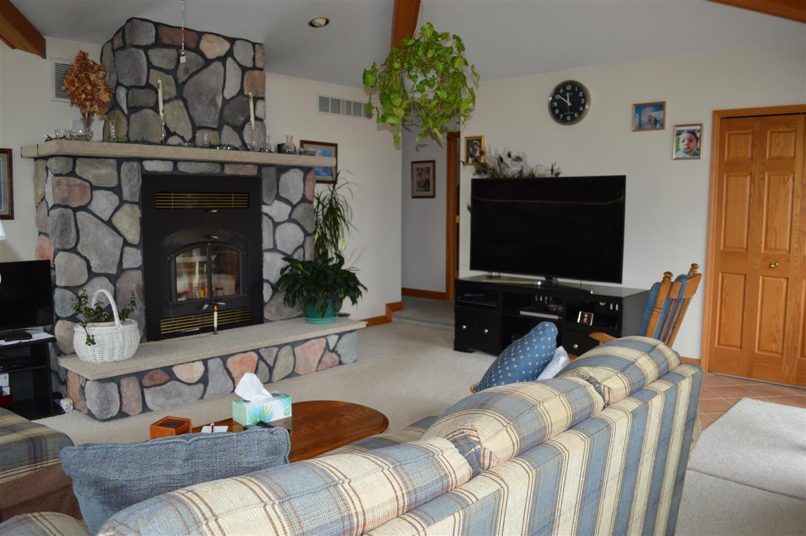 893 Needle Pointe Drive Cheboygan, MI 49721 - Photo 10 of 28 Gallery Image 10
