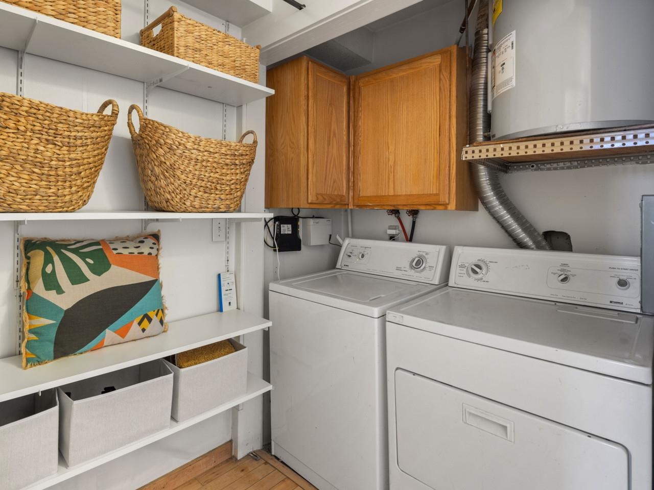 337 College Street, Unit 6 Burlington, VT 05401 - Photo 18 of 35