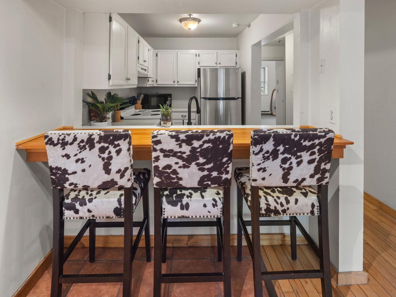337 College Street, Unit 6 Burlington, VT 05401 - Photo 6 of 35