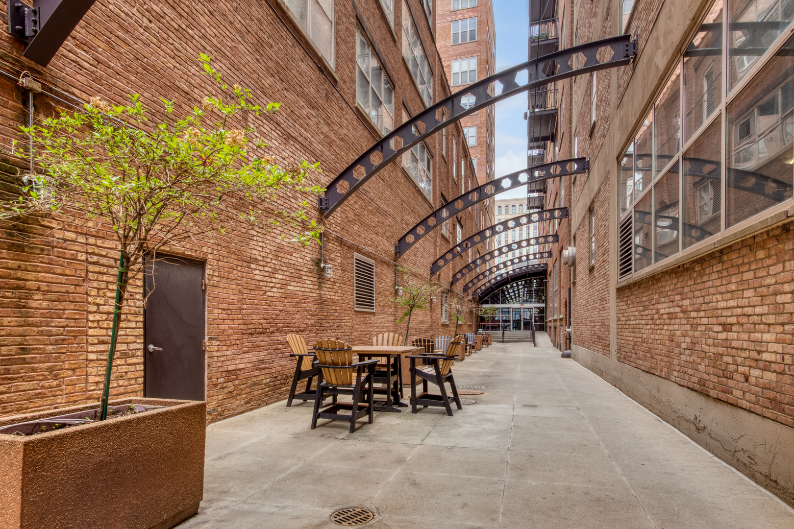 500 South Clinton Street, Unit 1002 Chicago, IL 60607 - Photo 21 of 23