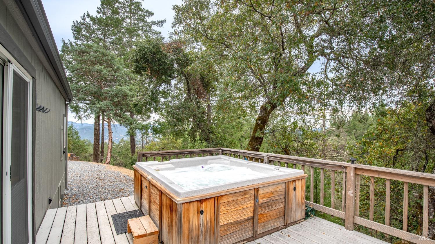 505 McNair Road Cloverdale, CA 95425 - Photo 32 of 55 a view of balcony with wooden fence and floor