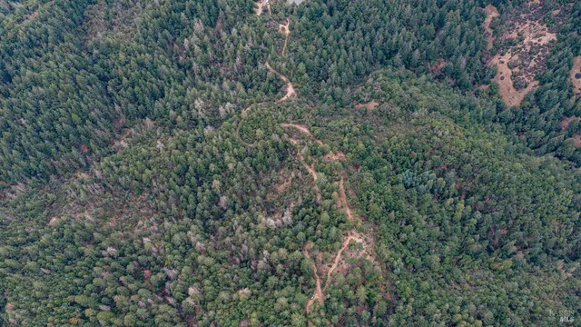 $899,999 | 505 McNair Road, Cloverdale, CA 95425