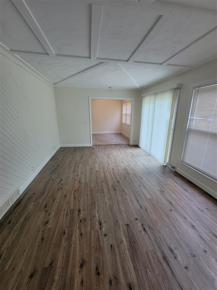 3512 Harding Road Jackson, MI 49203 - Photo 15 of 38 Photo 15