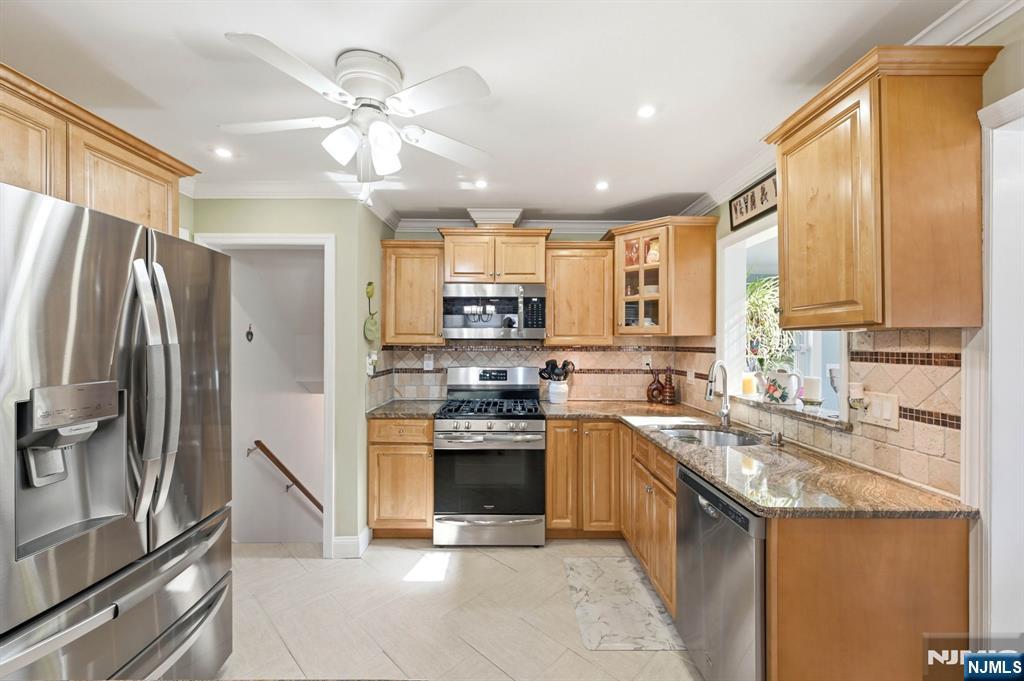 404 Prospect Avenue Oradell, NJ 07649 - Photo 21 of 48