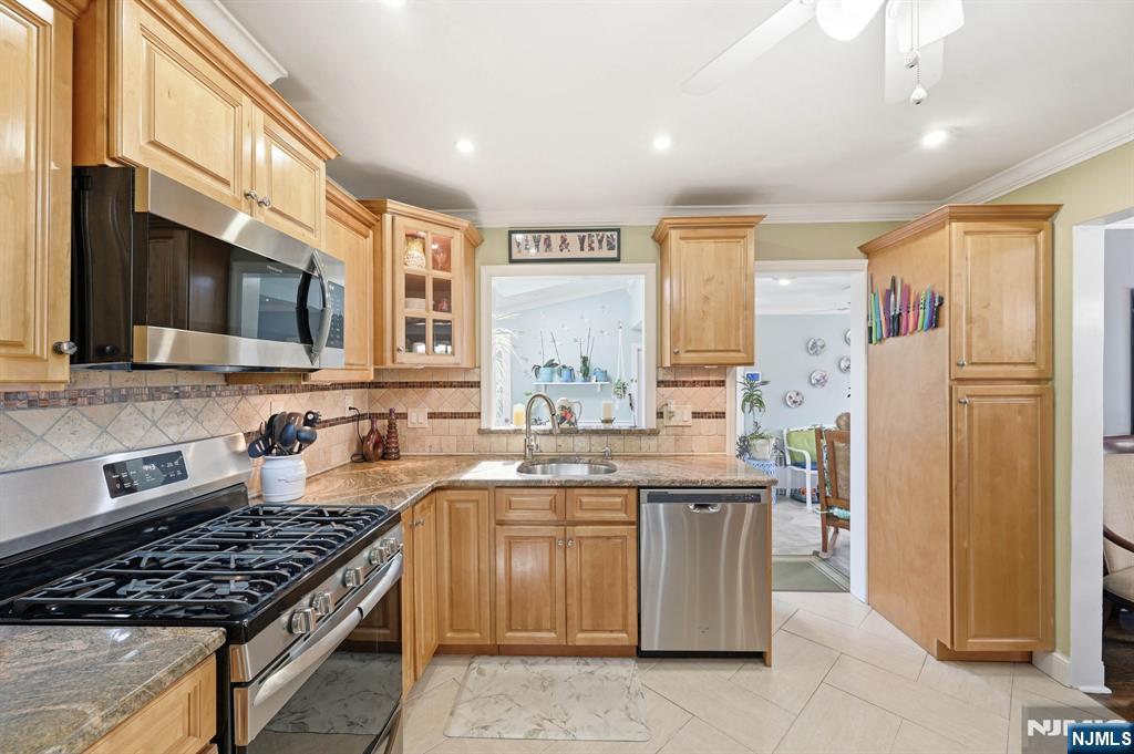 404 Prospect Avenue Oradell, NJ 07649 - Photo 24 of 48