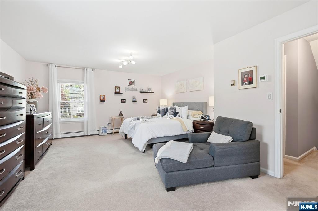 404 Prospect Avenue Oradell, NJ 07649 - Photo 25 of 48