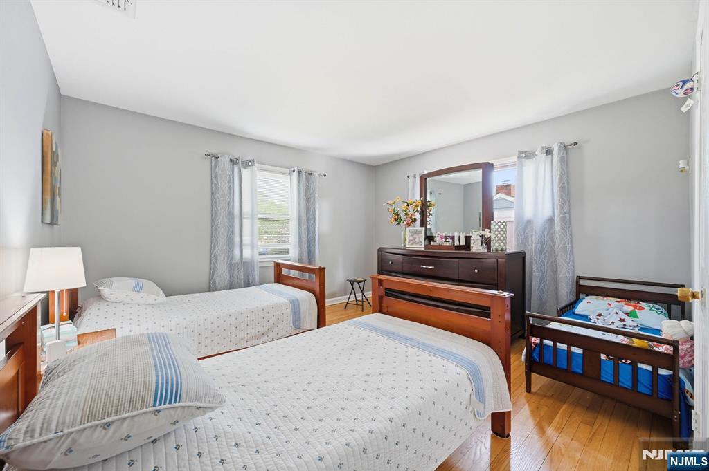 404 Prospect Avenue Oradell, NJ 07649 - Photo 32 of 48