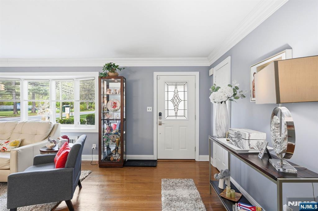 404 Prospect Avenue Oradell, NJ 07649 - Photo 8 of 48