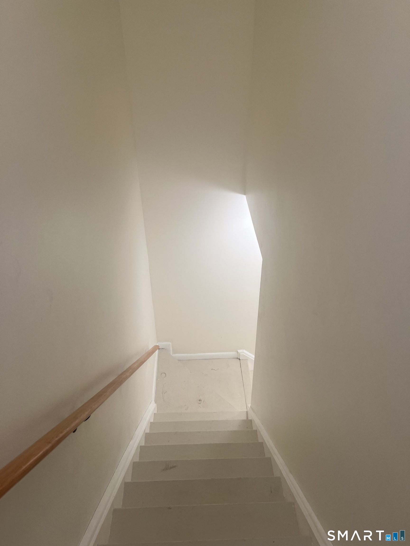 3370 Madison Avenue, Unit 10B Bridgeport, CT 06606 - Photo 12 of 20