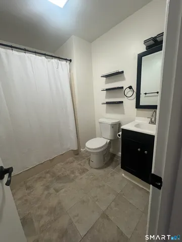 $230,000 | 3370 Madison Avenue, Unit 10B, Bridgeport, CT 06606