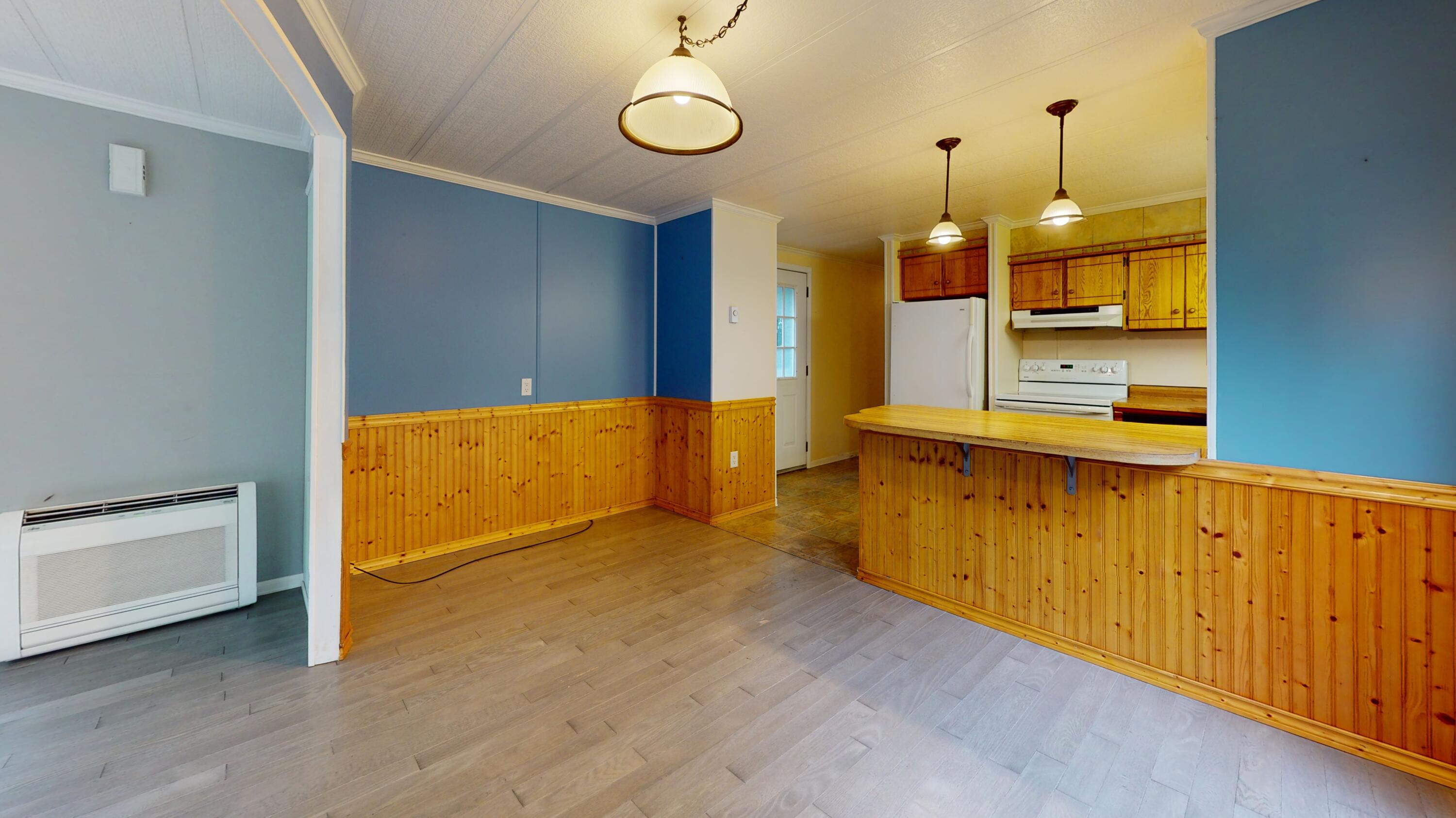 31 Hidden Acres Lane Naples, ME 04055 - Photo 22 of 38 31-Hidden-Acres-Lane-Naples-Maine-Dining