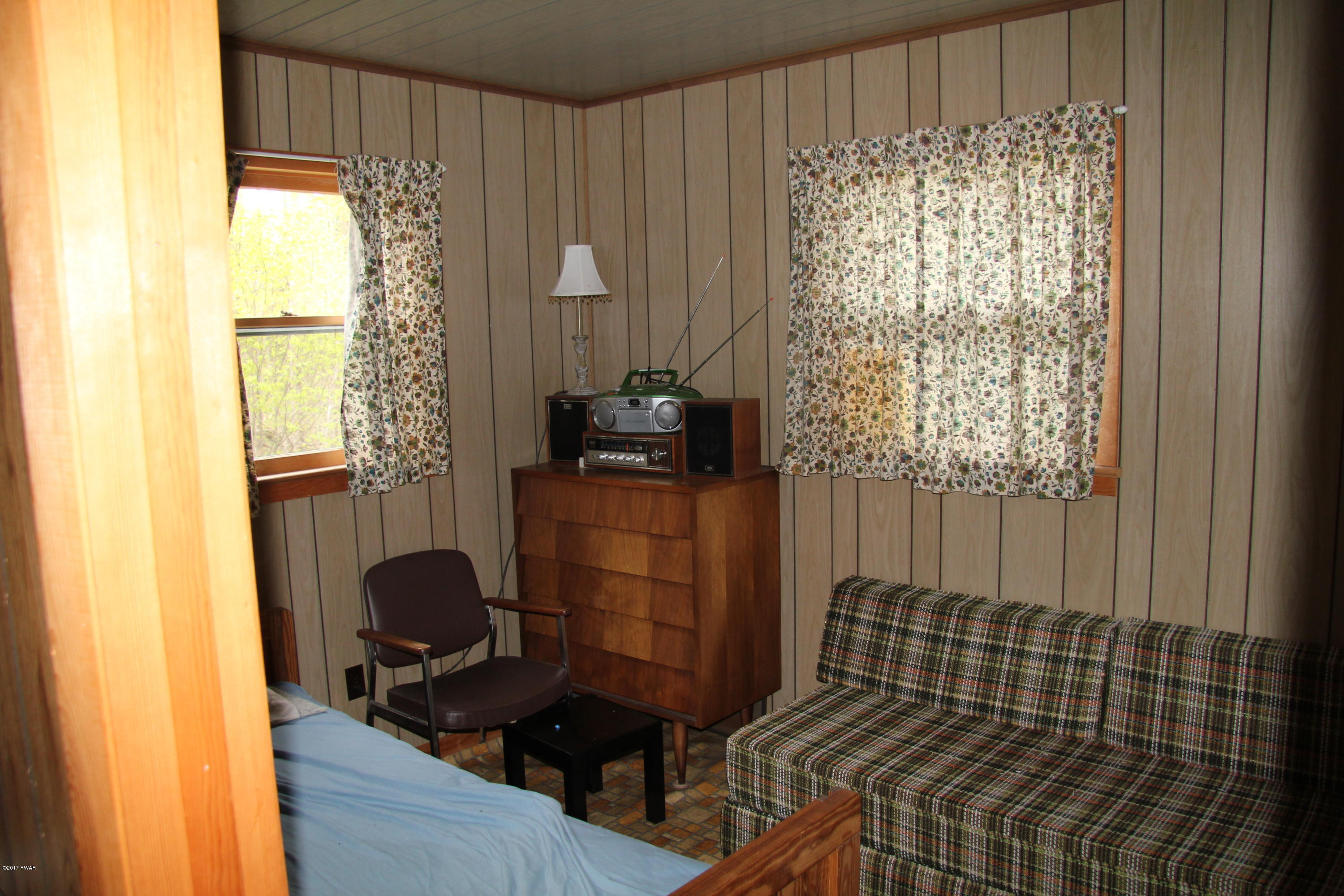 480 Wallerville Road Equinunk, PA 18417 - Photo 8 of 12