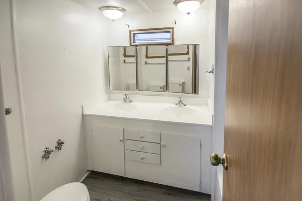 $53,900 | 1724 Minnewawa Avenue, Unit 166, Clovis, CA 93612